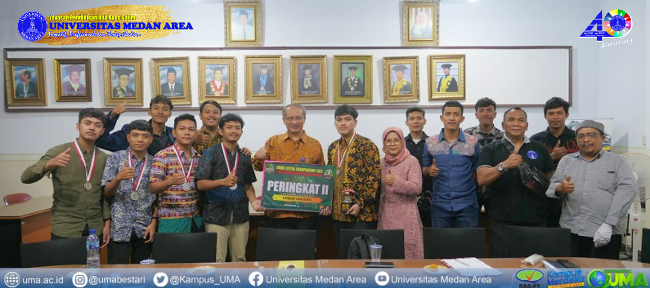 Kunjungan Silaturahmi Mahasiswa Berprestasi Peringkat II Sumut Futsal Championship 2022 ke Kantor Rektor UMA